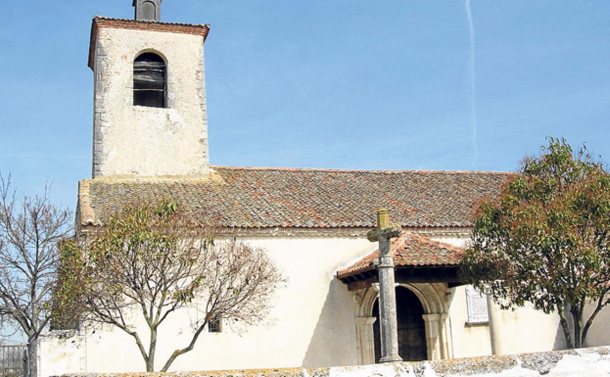 Templo románico de la Natividad de Nuestra Señora.