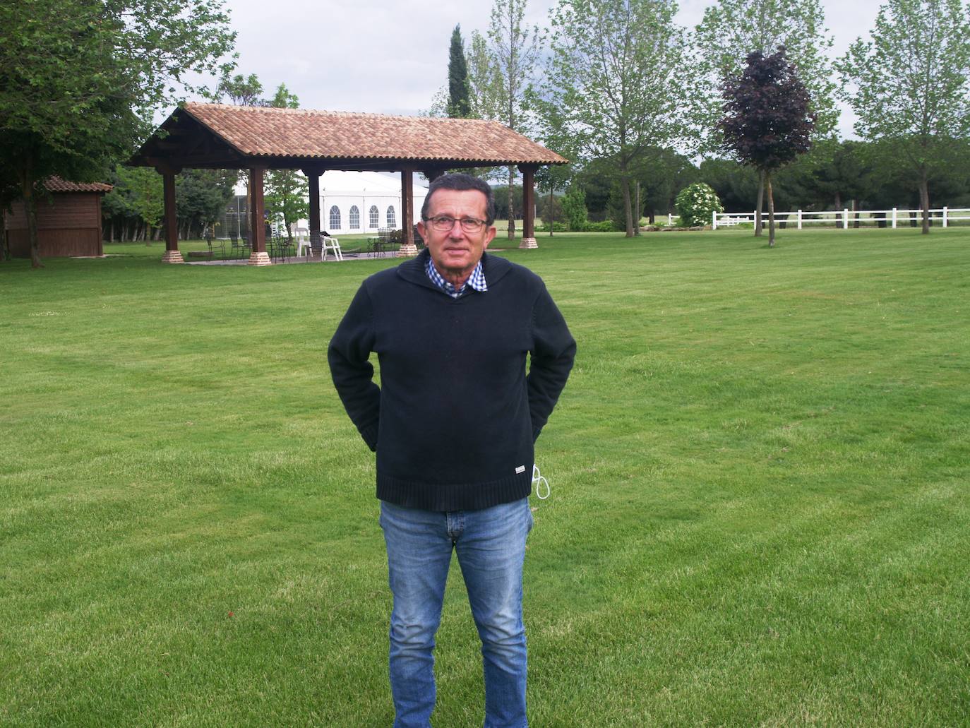 Juan José Puentes, en la finca de Hornillos de Eresma. 