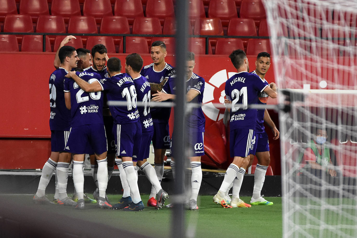 Olivas adelantó al Valladolid en la primera parte y Ocampos empató en un partido muy bien jugado por los blanquivioletas