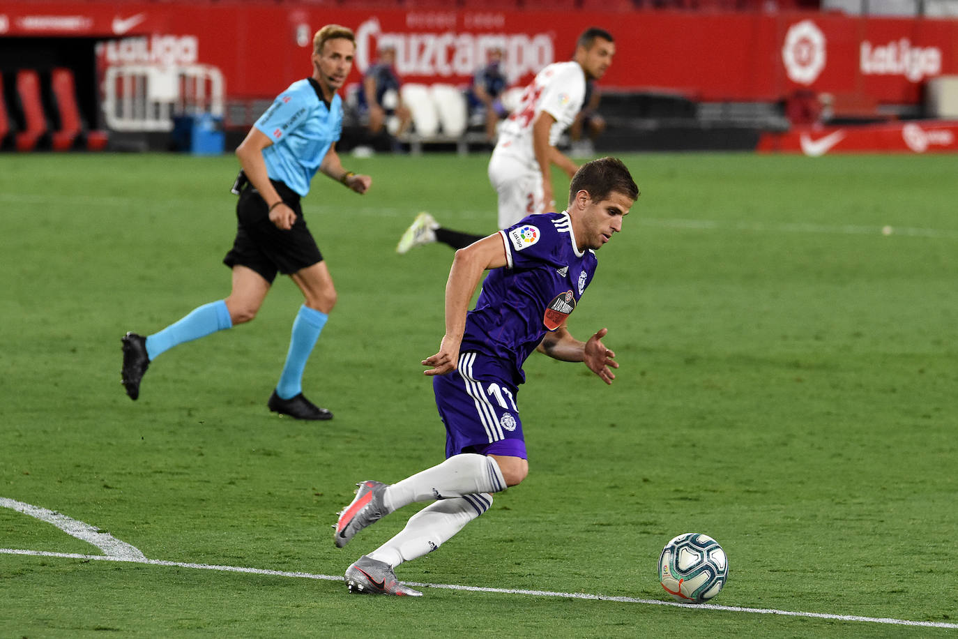 Olivas adelantó al Valladolid en la primera parte y Ocampos empató en un partido muy bien jugado por los blanquivioletas