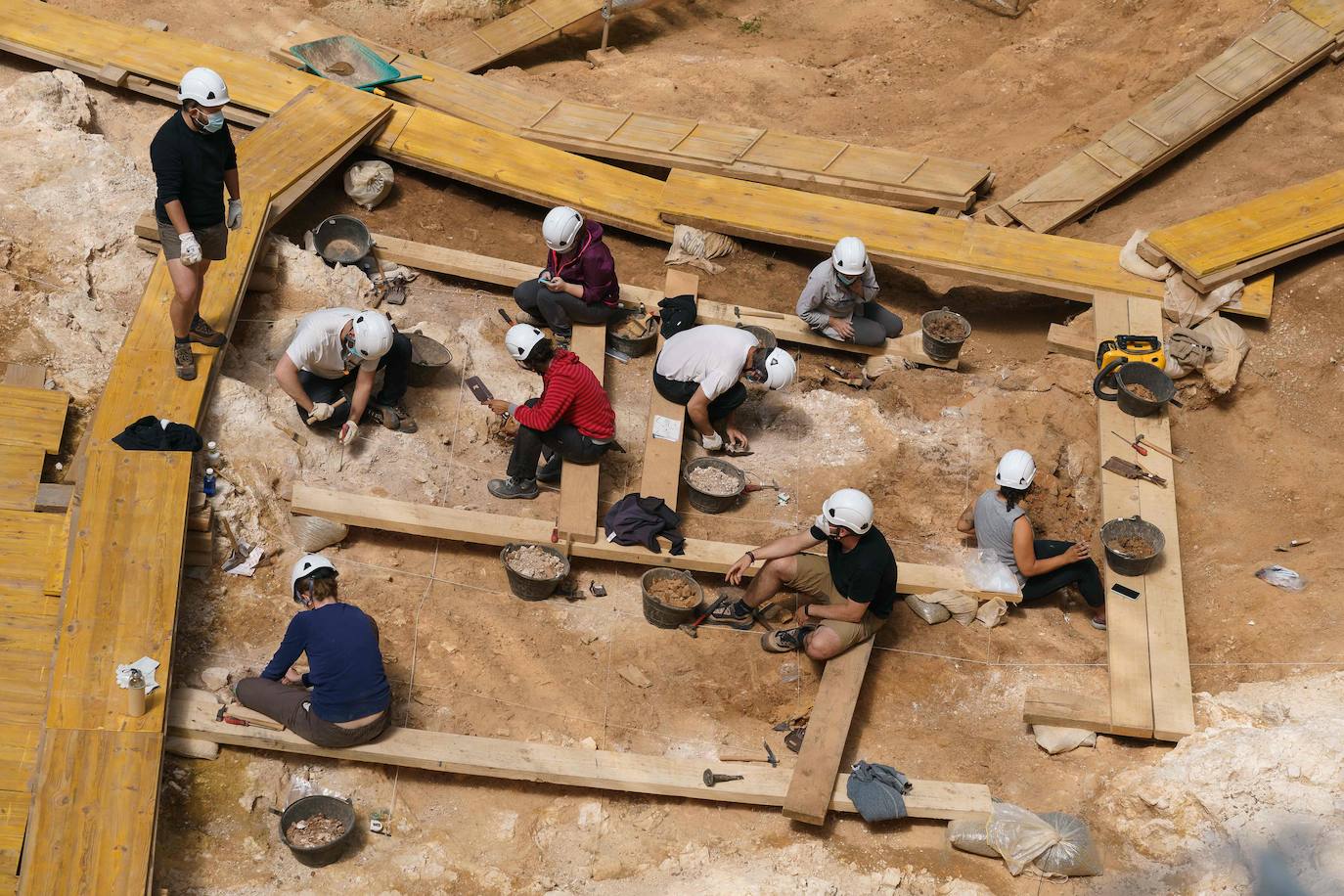 Fotos: Arranca la campaña de excavaciones en los yacimientos de Atapuerca