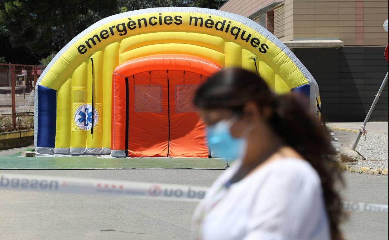 Hospital de campaña montado en Lérida por los rebrotes.