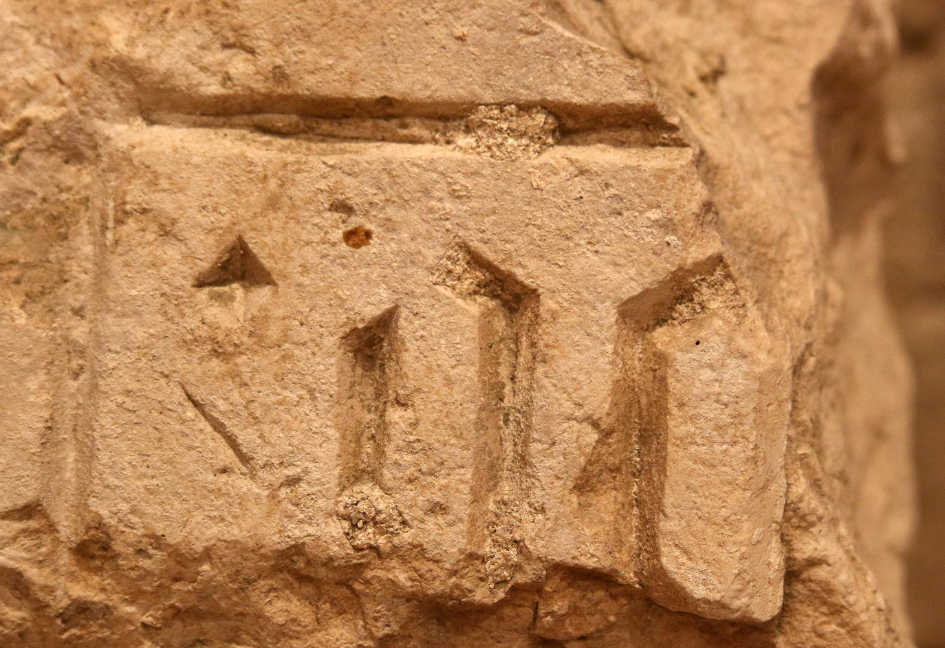 Restos encontrados en las obras del Alcázar de Segovia 