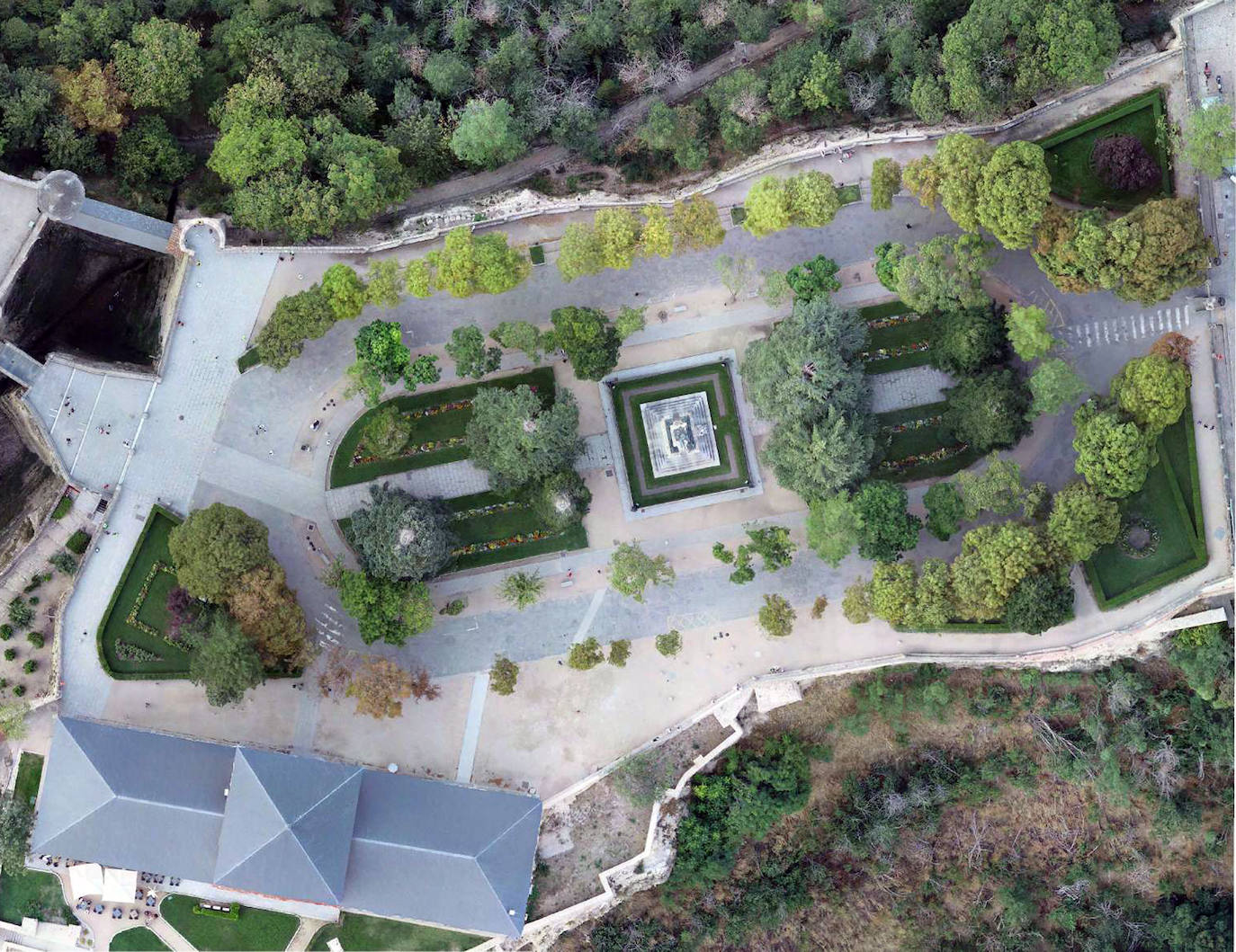 Restos encontrados en las obras del Alcázar de Segovia 