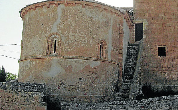 Iglesia de Nuestra Señora del Olmo, en la pedanía .