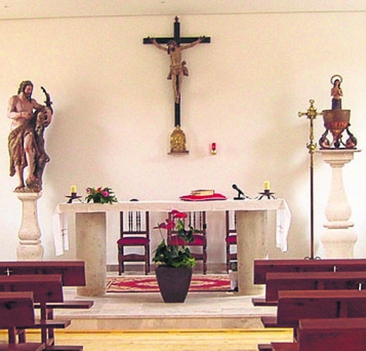 Altar Berceruelo instalado en la Iglesia de Nuestra Señora del Rosario de Valladolid. 