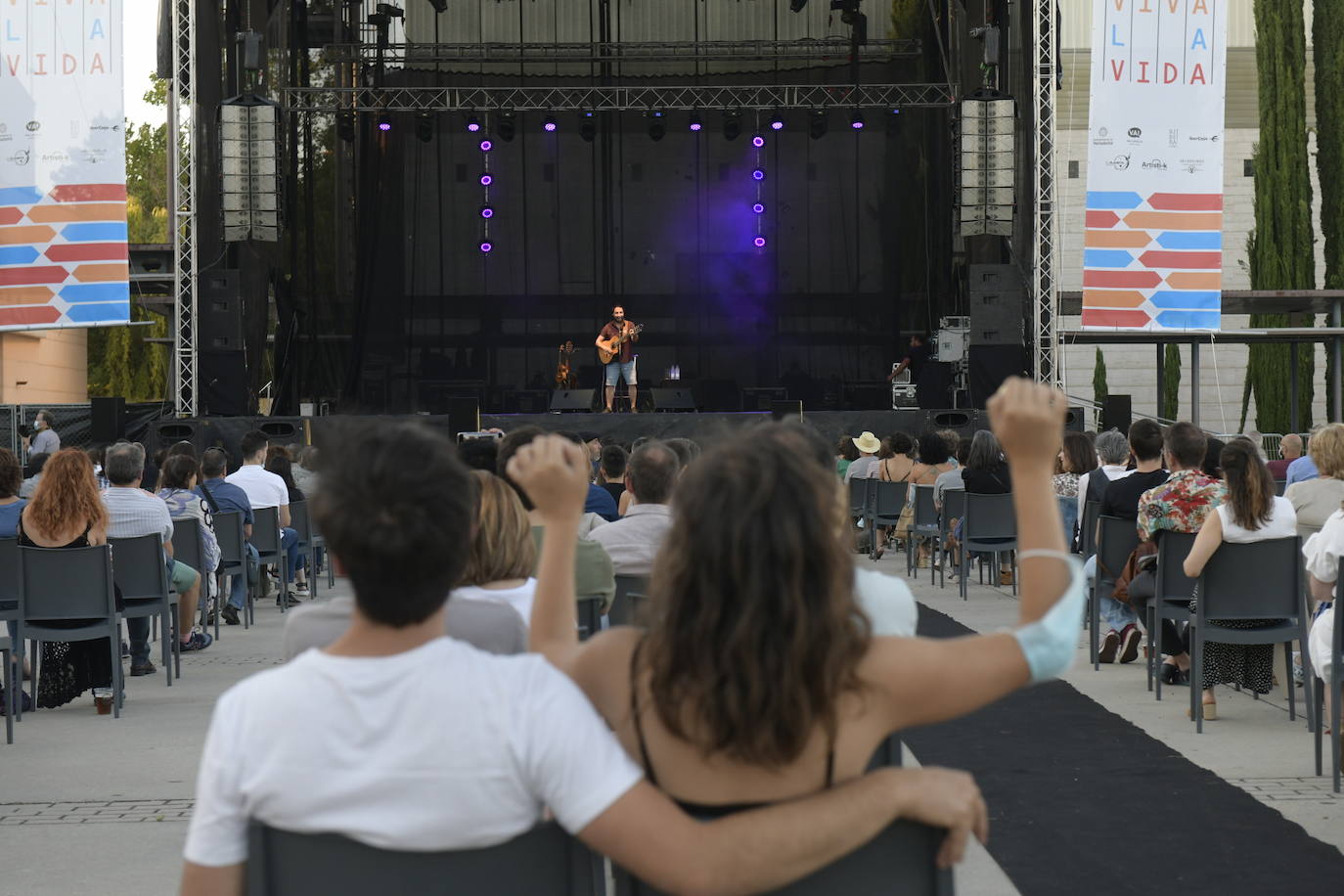 El malagueño ha sido el primero en actuar dentro del ciclo Viva la vida