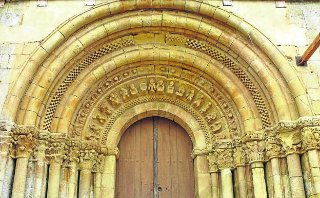 Portada de Arenillas de San Pelayo.