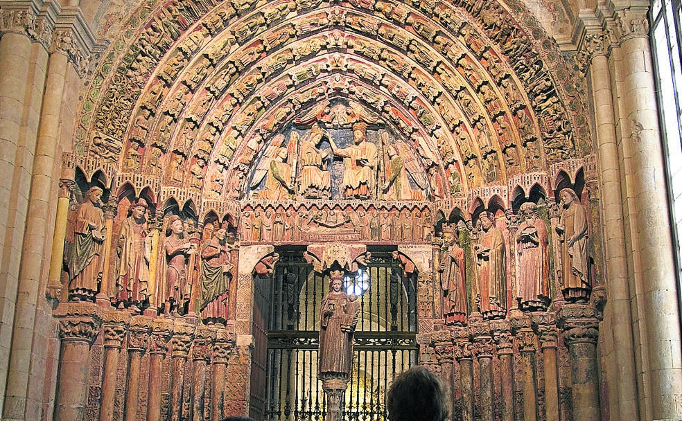 Portada de la Majestad.