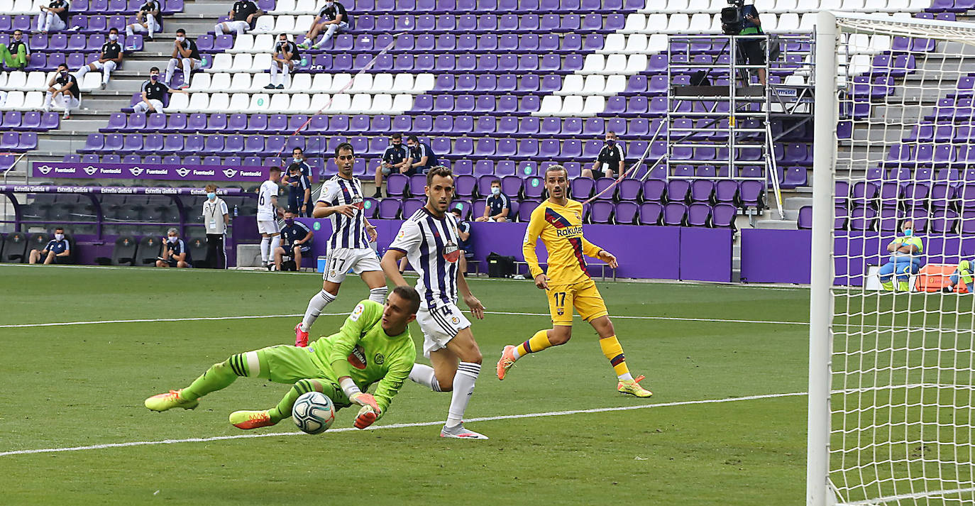 Fotos: Real Valladolid 0-1 Barcelona