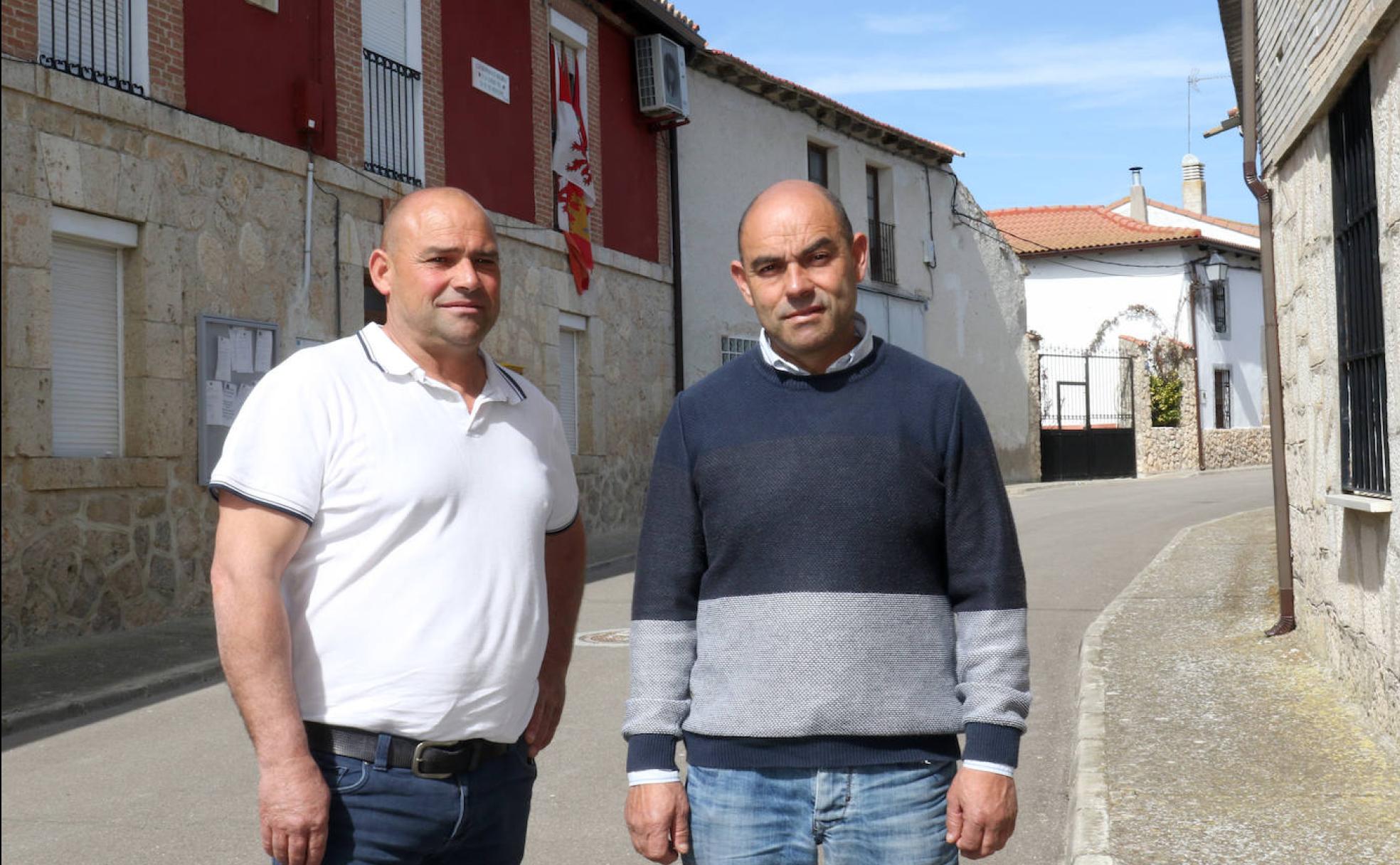 Los hermanos Fernando y José Luis Rodríguez Colomo, primer teniente de alcalde y regidor de Robladillo, respectivamente. 