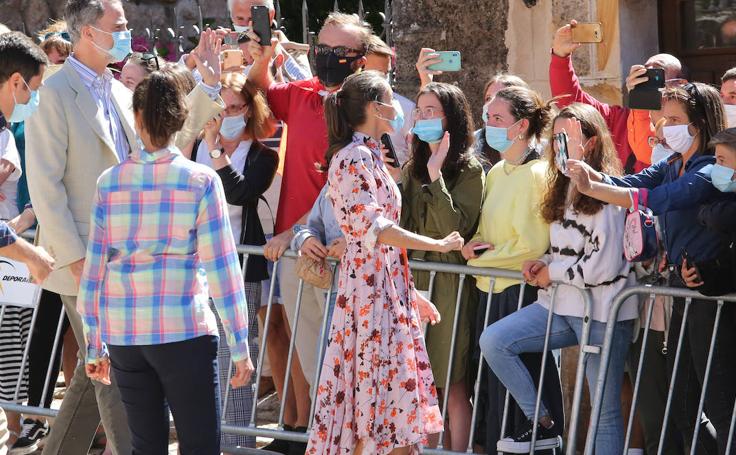 Los Reyes visitan Vinuesa, en la provincia de Soria y la capital