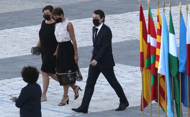 Mañueco representa a Castilla y León en el homenaje de Estado a las víctimas del coronavirus