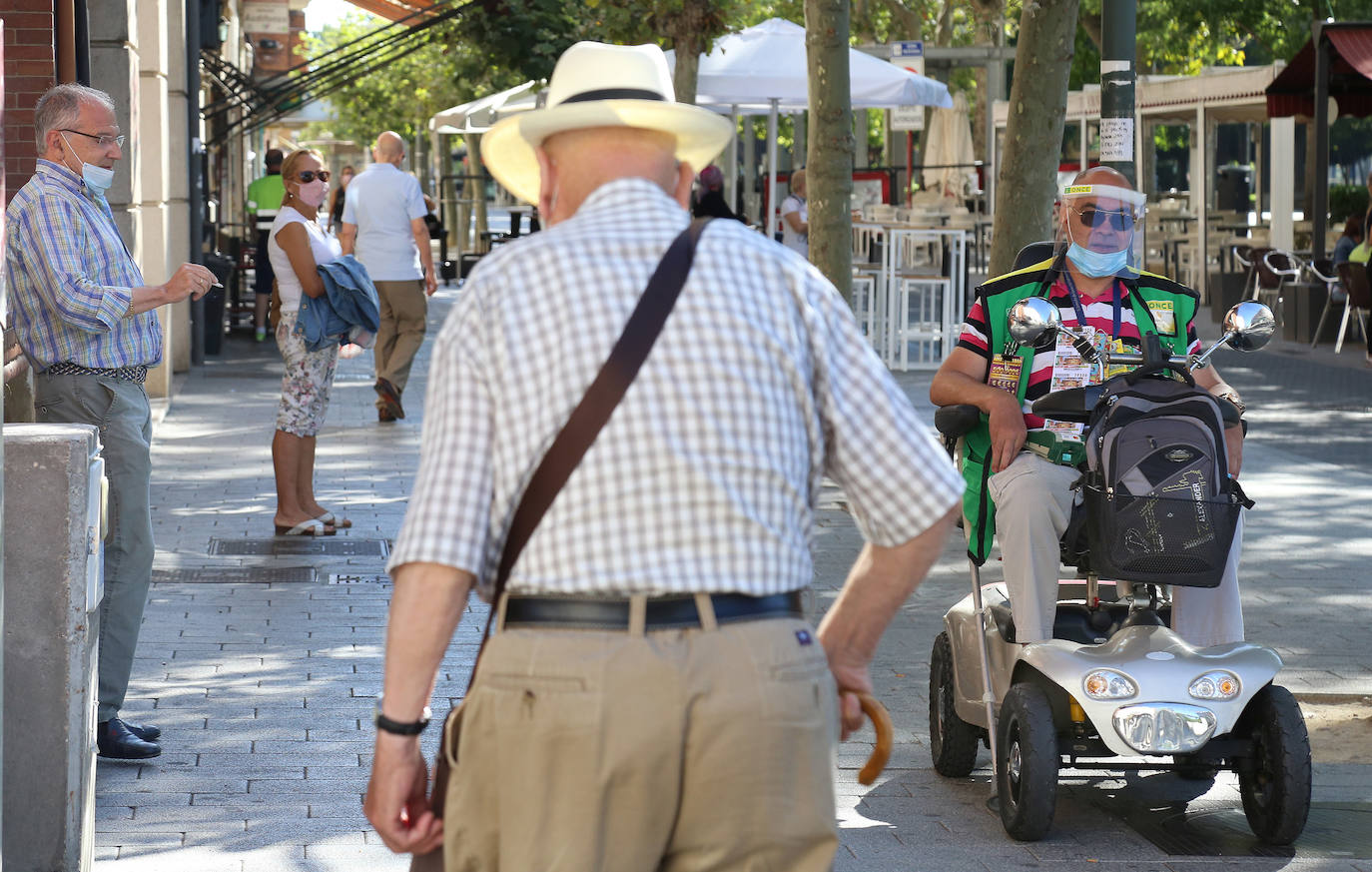 Fotos: Primer día de uso obligatorio de la mascarilla en Palencia