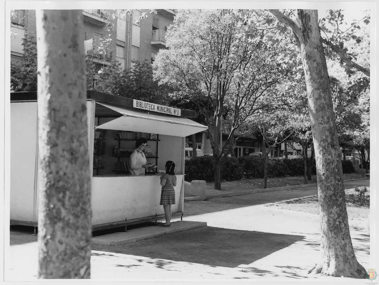 Fotos: Estampas del Valladolid antiguo (XLIX): las bibliotecas de verano