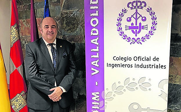 Iñaki Bengoetxea, en la sede del Colegio de Ingenieros Industriales de Valladolid. 