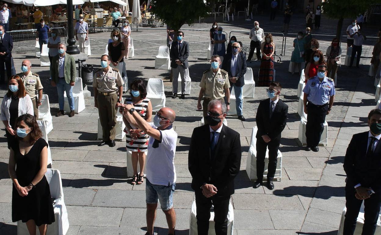 Acto de homenaje que se celebró en Segovia hace unos días en recuerdo de las víctimas de la covid-19. 