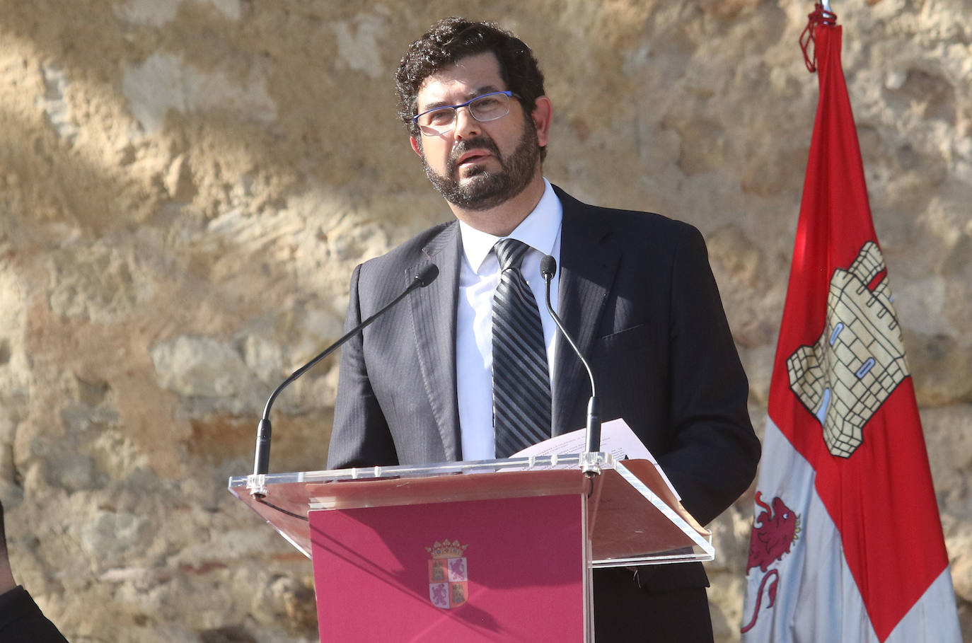 Homenaje a las víctimas de covid en Castilla y León.