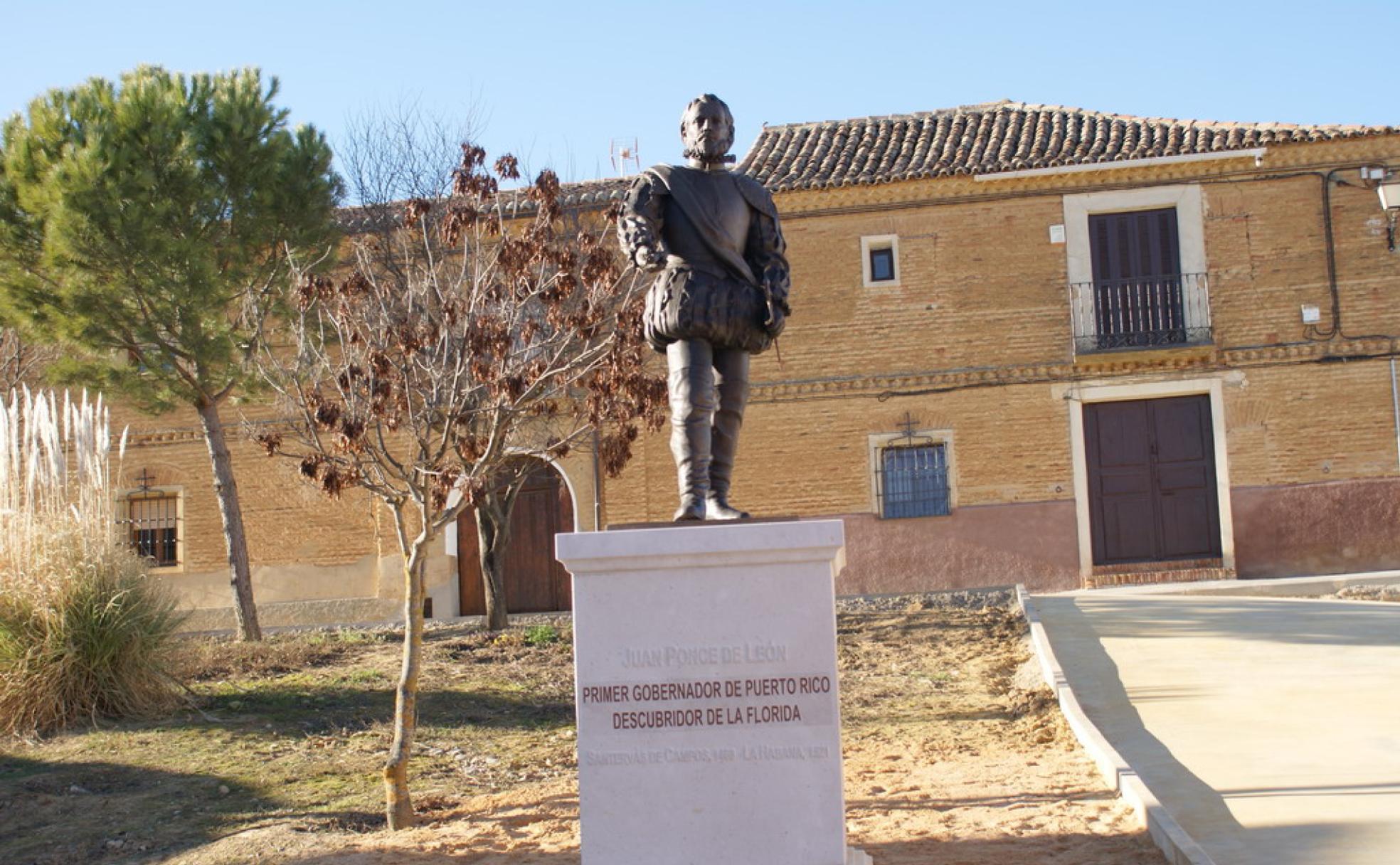 Estatua de Juan Ponce de León en su localidad natal, Santervás de Campos. 