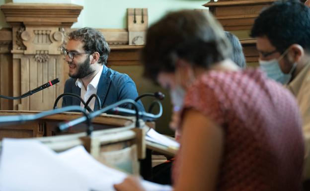 El concejal de Ciudadanos Pablo de Vicente, durante una intervención. 