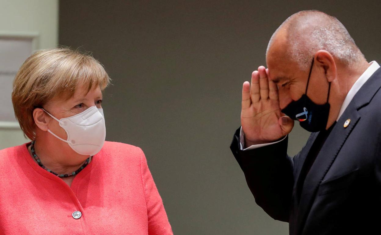 Merkel, con el primer ministro búlgaro Boyko Borissov. 