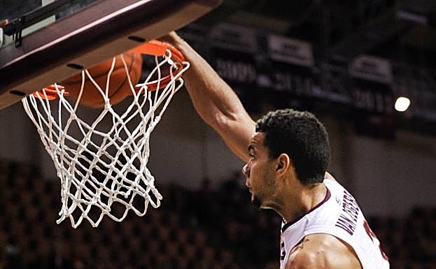 El Carramimbre le mete muelles a su juego interior con el fichaje de Van Zegeren