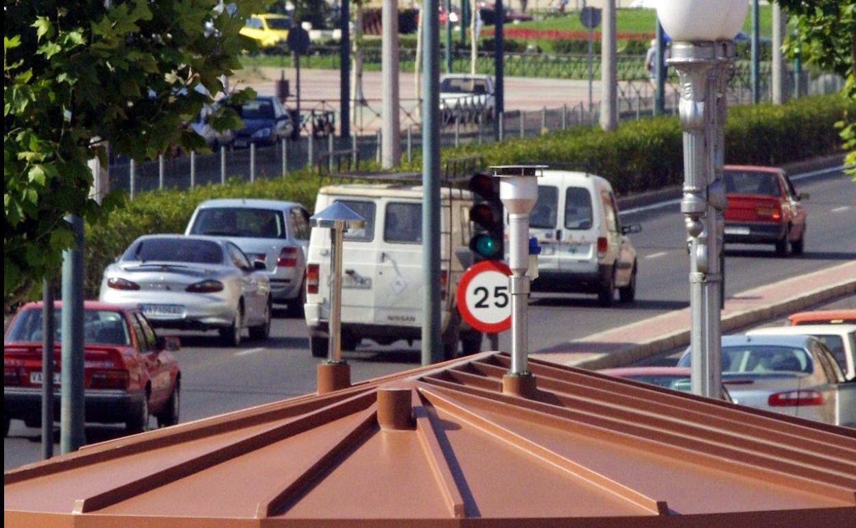 Estación medidora de la contaminación en el Paseo de Zorrilla. 