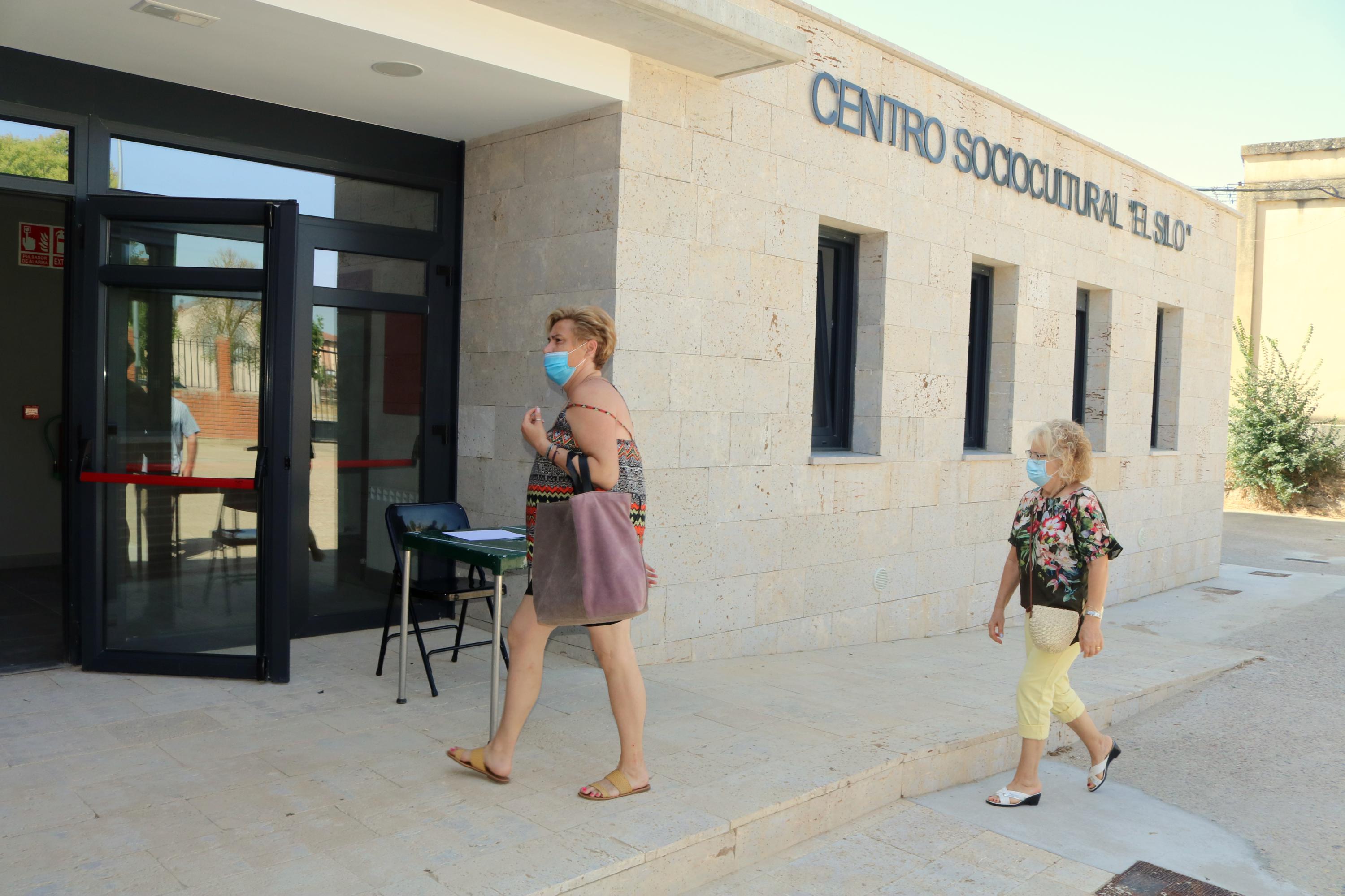 Numerosos vecinos se acercaron a conocer las nuevas instalaciones de la localidad cerrateña