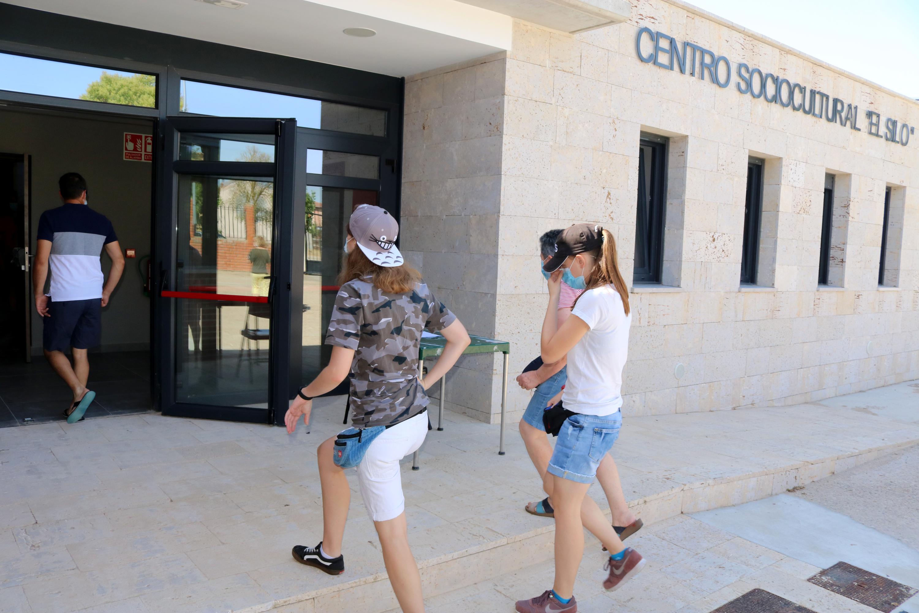 Numerosos vecinos se acercaron a conocer las nuevas instalaciones de la localidad cerrateña