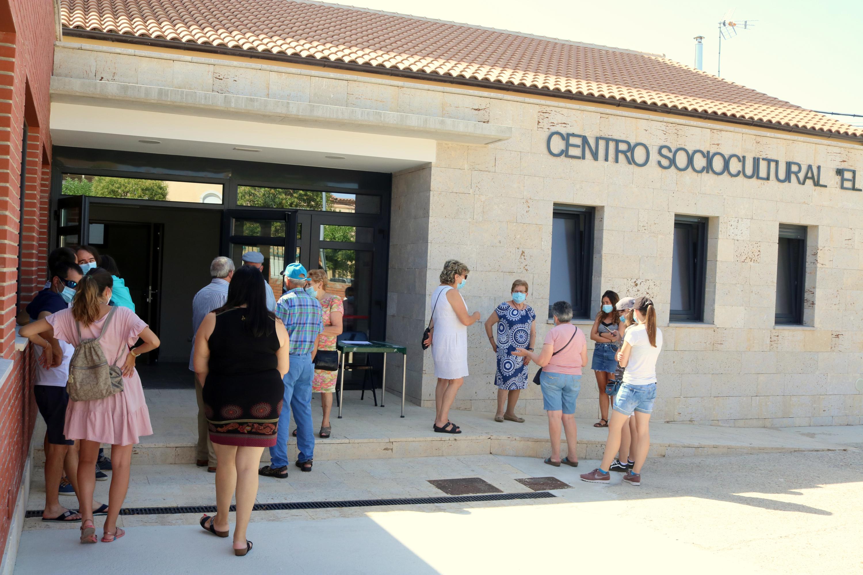 Numerosos vecinos se acercaron a conocer las nuevas instalaciones de la localidad cerrateña