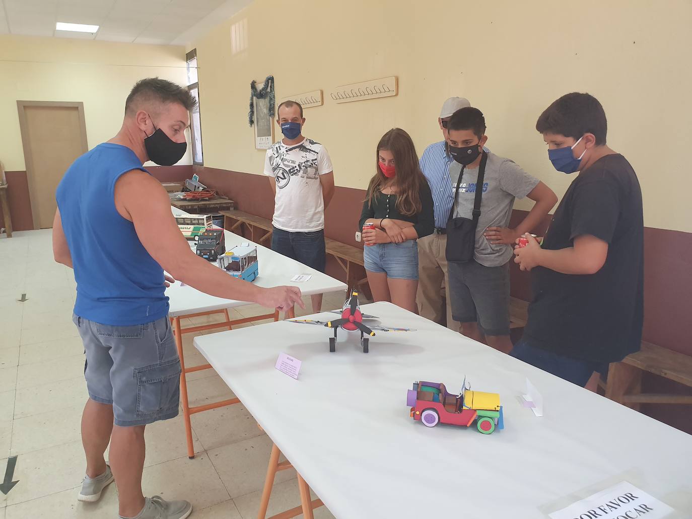 Uno de los trabajos artesanos realizados por un vecino de Garcibuey.