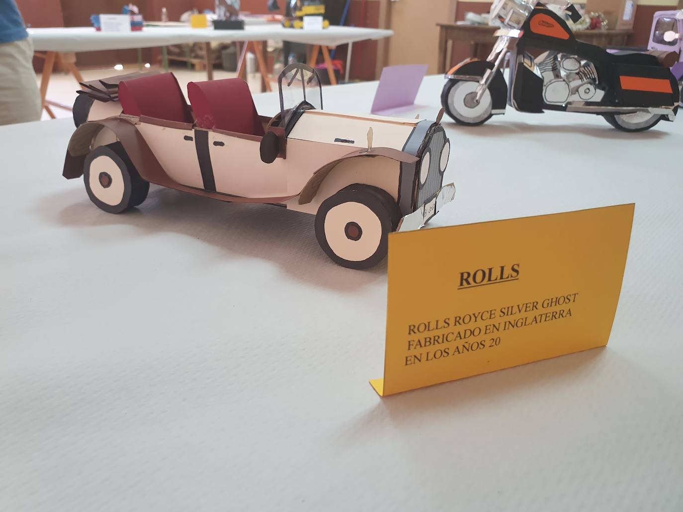 Uno de los trabajos artesanos realizados por un vecino de Garcibuey.