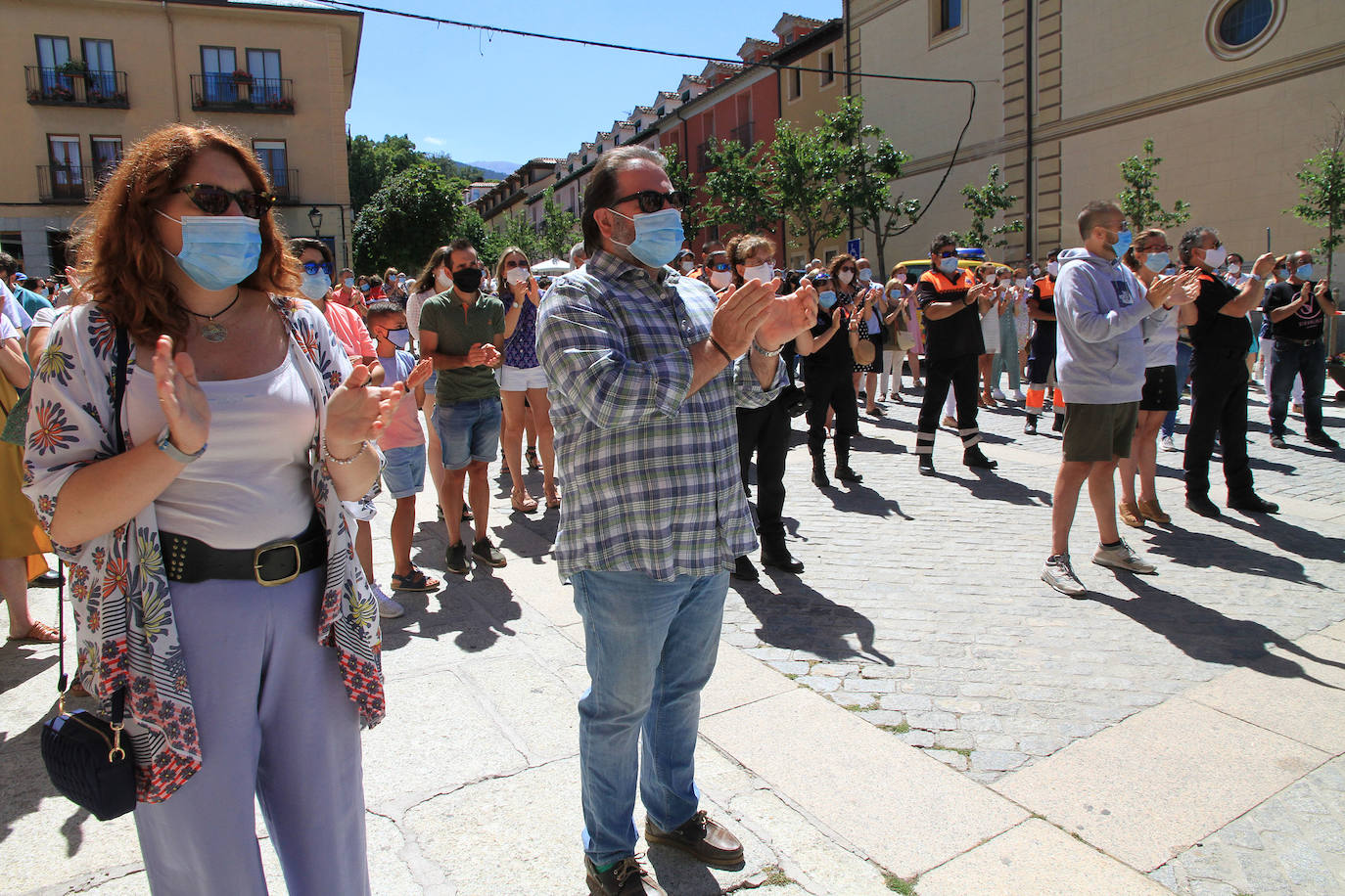 La rabia contra la violencia machista resuena en La Granja. 