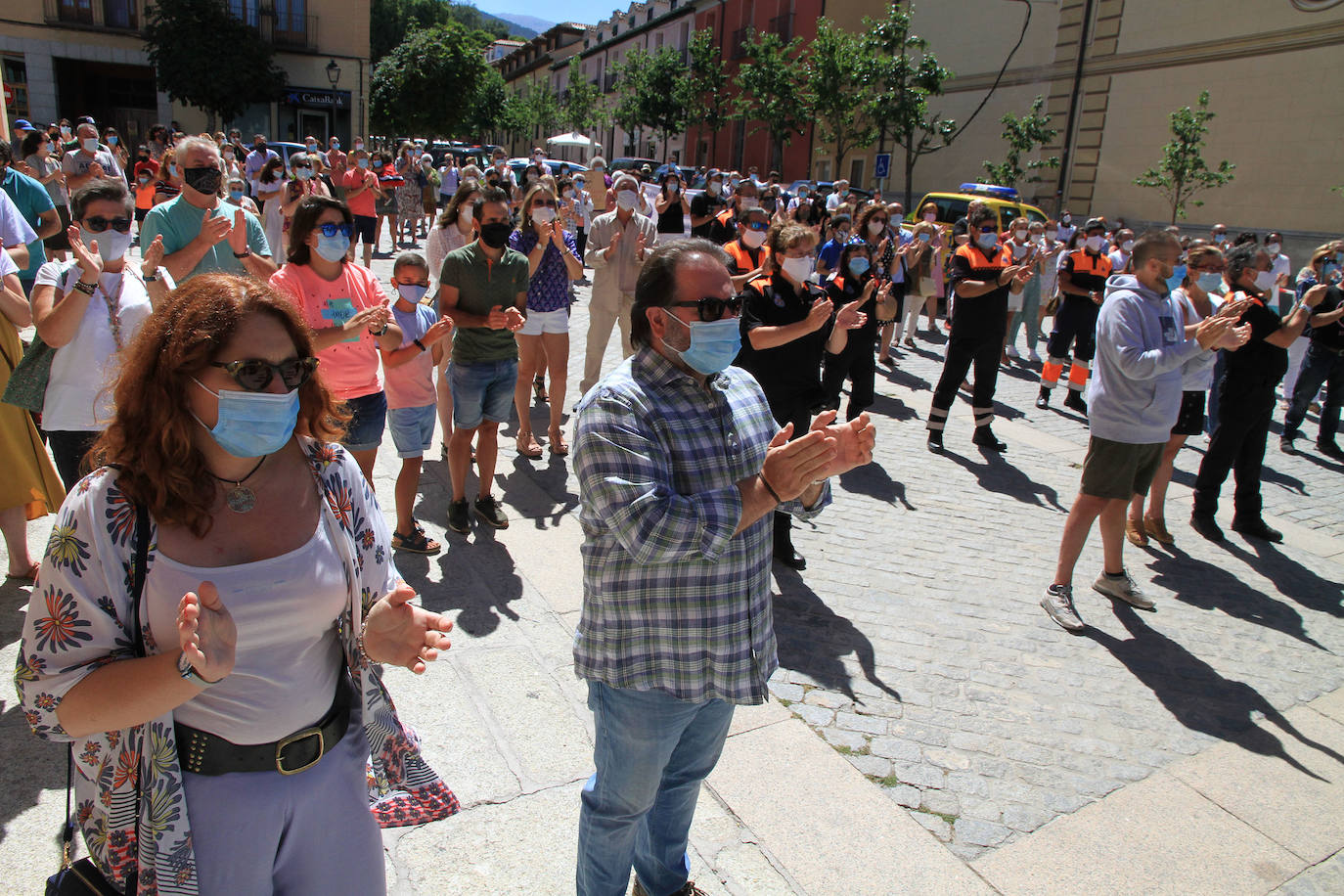 La rabia contra la violencia machista resuena en La Granja. 