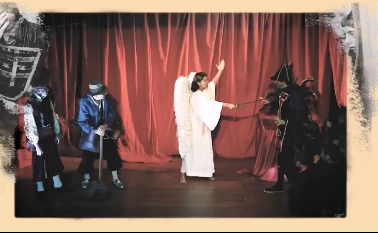 Captura de la representación de La Loa publicada en el Facebook del Ayuntamiento de La Alberca. 