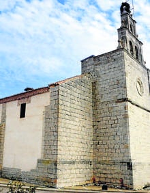 Imagen secundaria 2 - Arriba, fuente en la Plaza Mayor; Ecce Homo, en la Capilla de los Remedios y Iglesia de San Miguel Arcángel. 