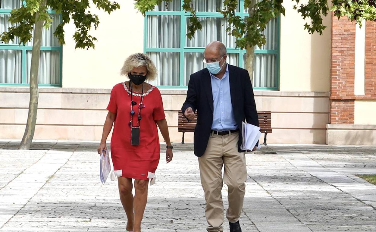 Verónica Casado y Francisco Igea, este jueves en la sede de Presidencia de la Junta.