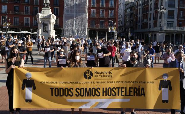 La hostelería de Valladolid se planta ante las restricciones y denuncia una «persecución continuada»