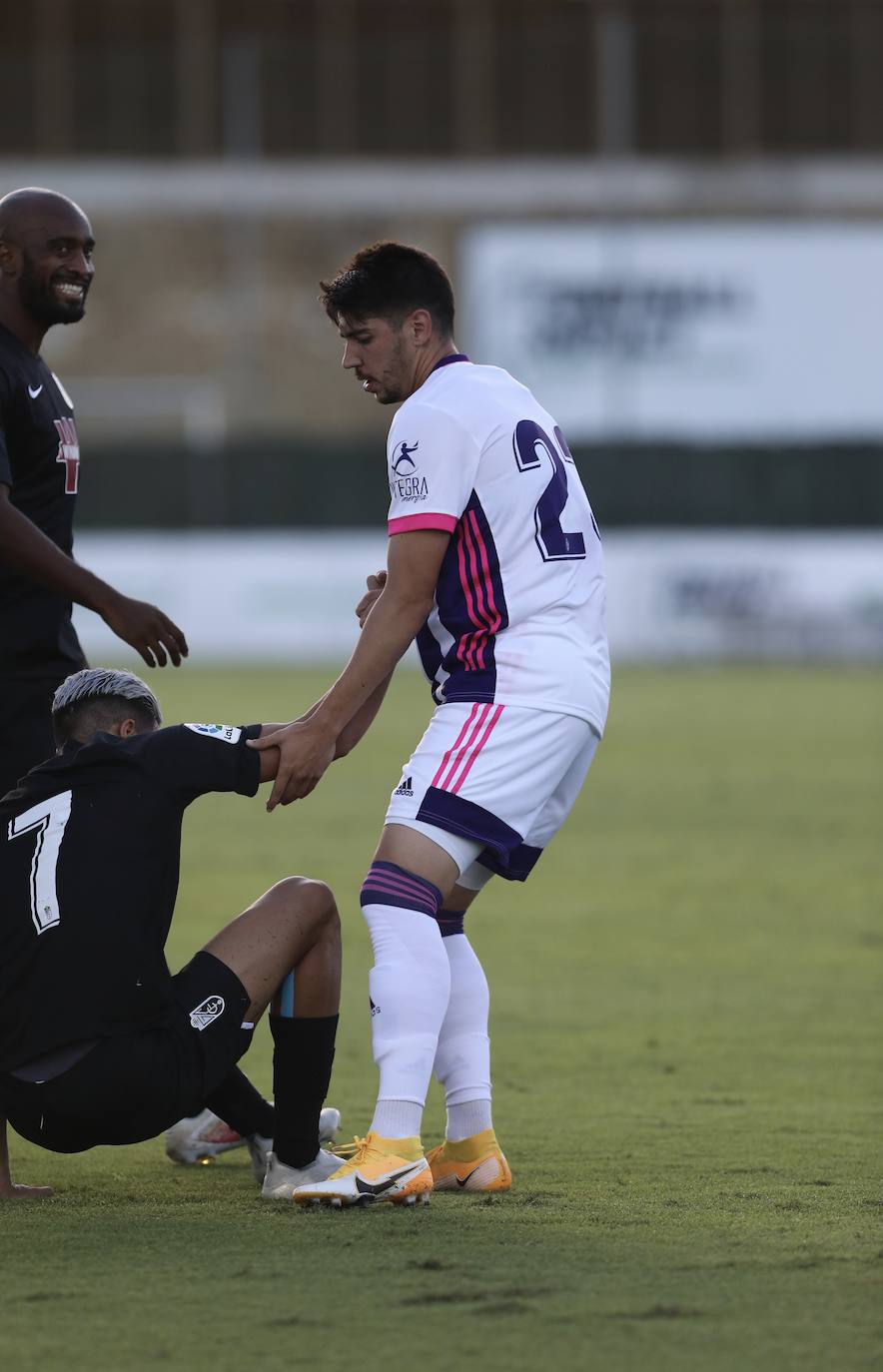 El Real Valladolid ha goleado esta tarde al Granada en el segundo partido amistoso de la pretemporada. 
