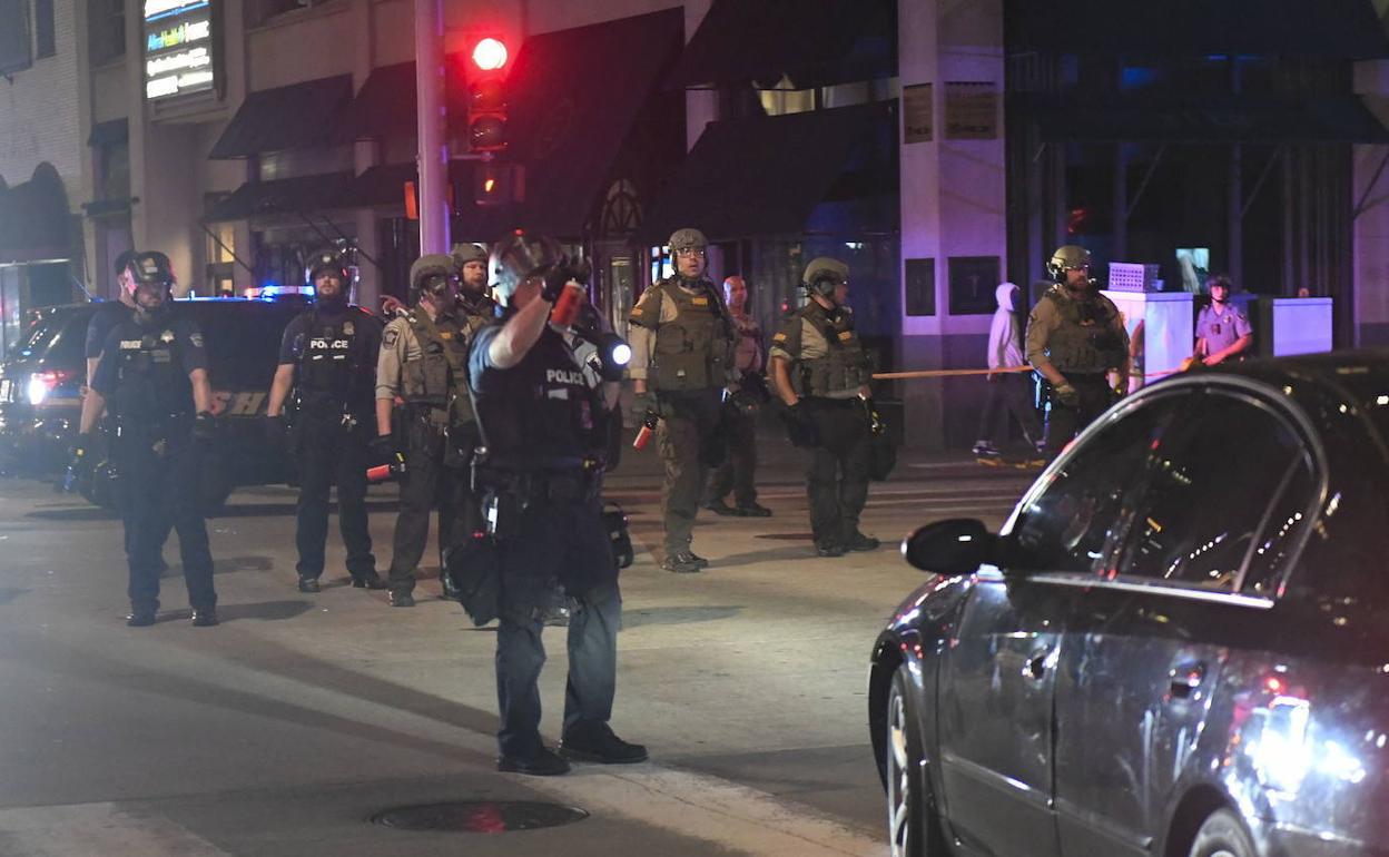 Actuación policial en Minneapolis el pasado jueves. 