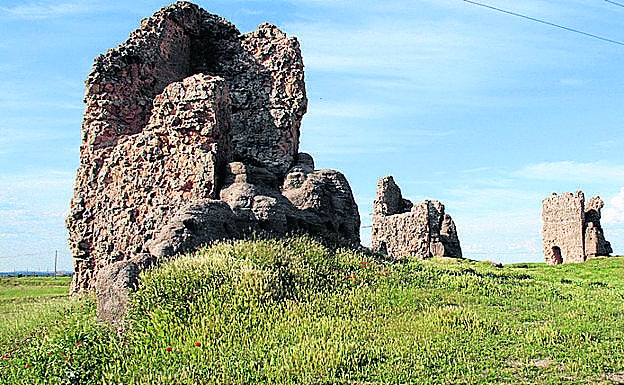 Restos de la muralla.