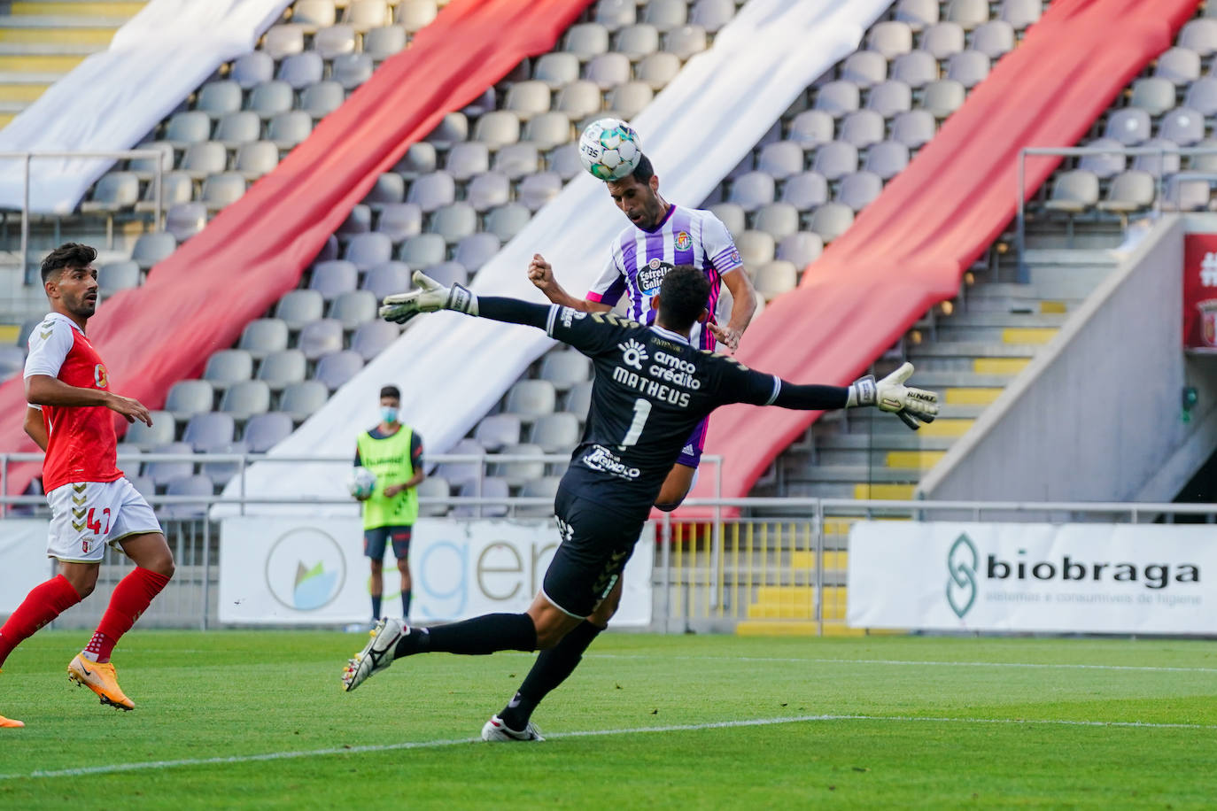 El cansancio acabó de nuevo pasando factura a un Pucela que solo hizo dos cambios y que ofreció momentos de muy buen fútbol