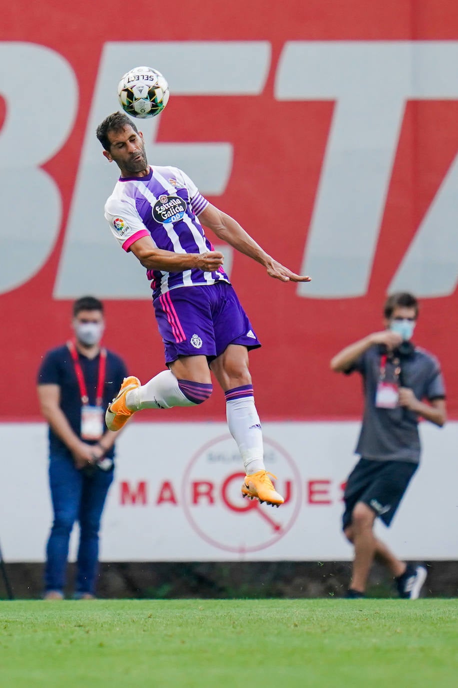 El cansancio acabó de nuevo pasando factura a un Pucela que solo hizo dos cambios y que ofreció momentos de muy buen fútbol