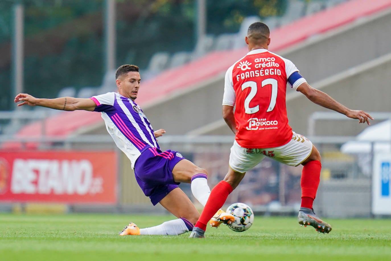 El cansancio acabó de nuevo pasando factura a un Pucela que solo hizo dos cambios y que ofreció momentos de muy buen fútbol