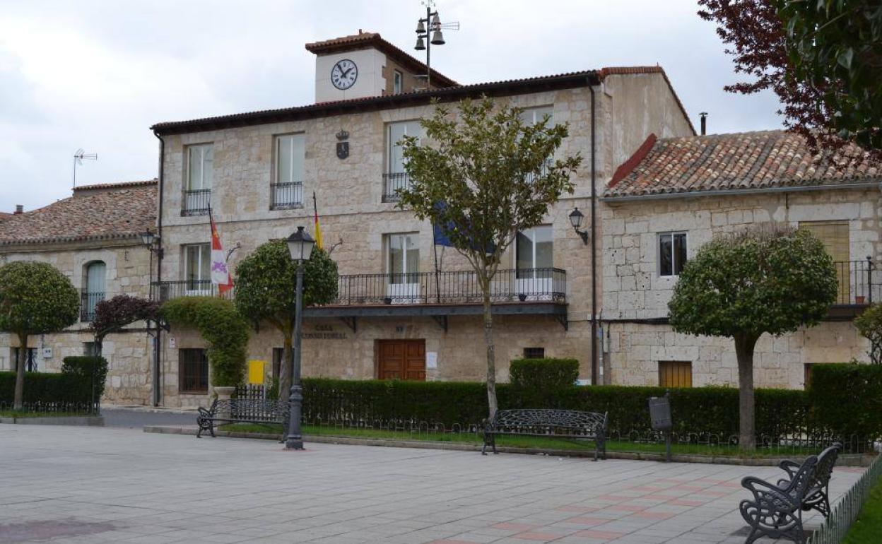Fachada del Ayuntamiento de Villanubla. 