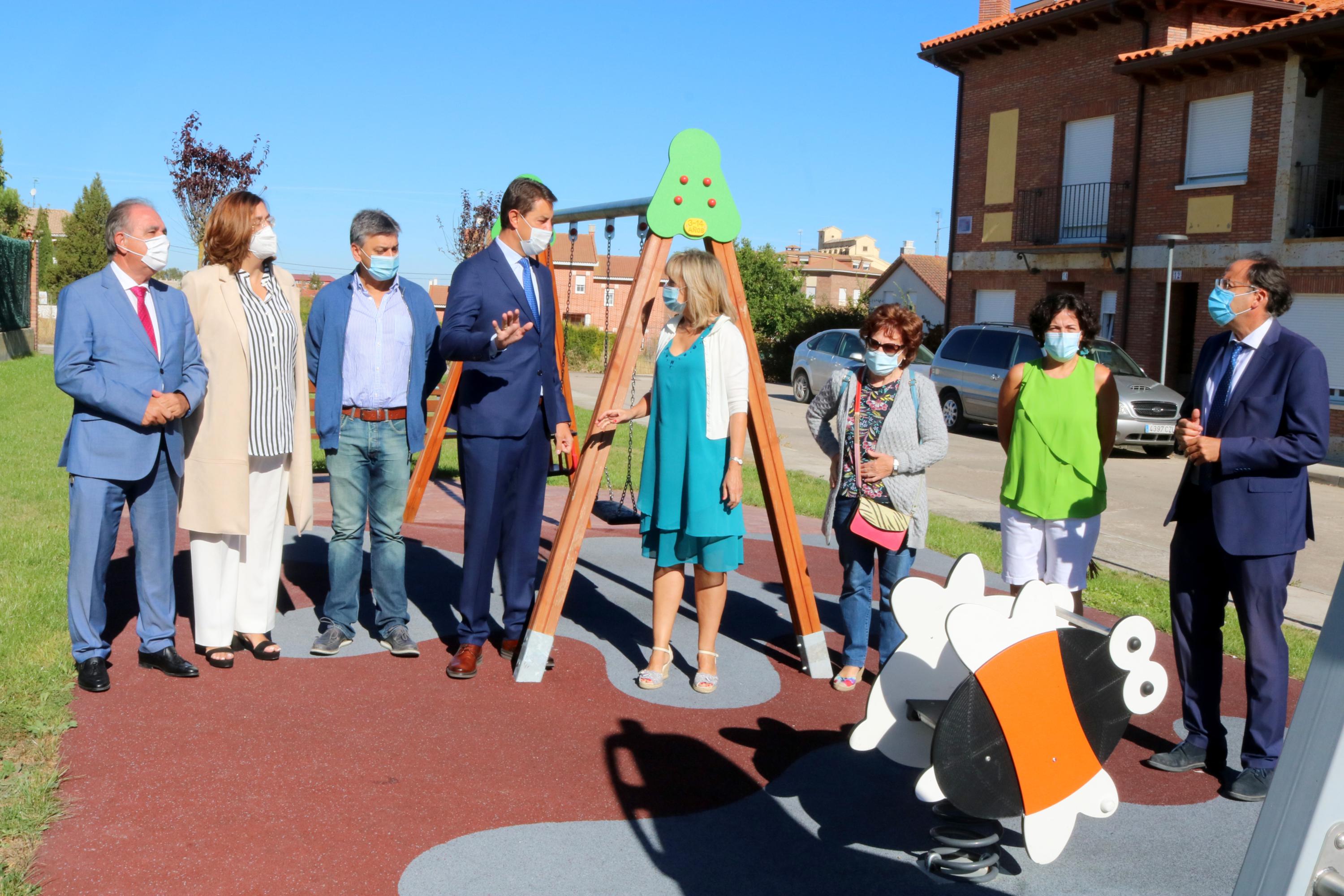 El consejero de Presidencia de la Junta de Castilla y León, Ángel Ibáñez, visitó Baltanás