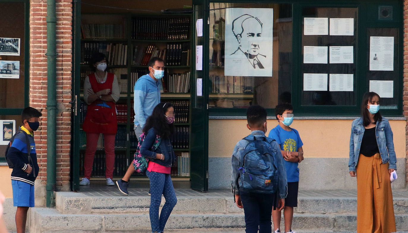 12.000 niños segovianos han vuelto a las aulas. 