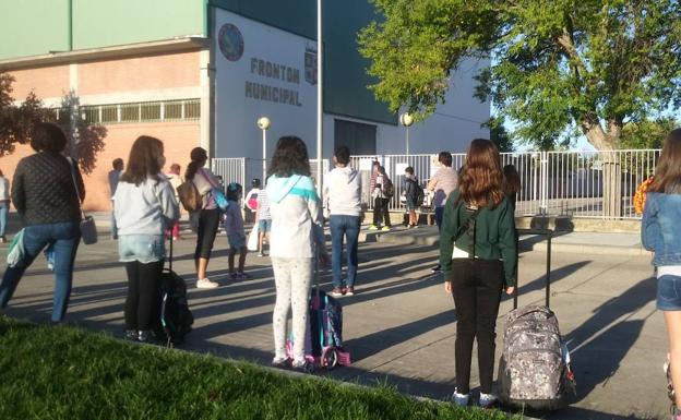 Galería. Primer día de colegio en la provincia de Valladolid (2/2).