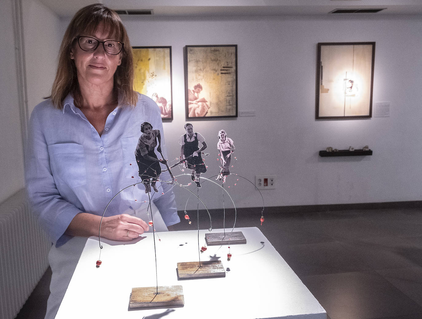 Exposición en la muestra 'Mujeres: corto y cambio', en la Casa Revilla. 