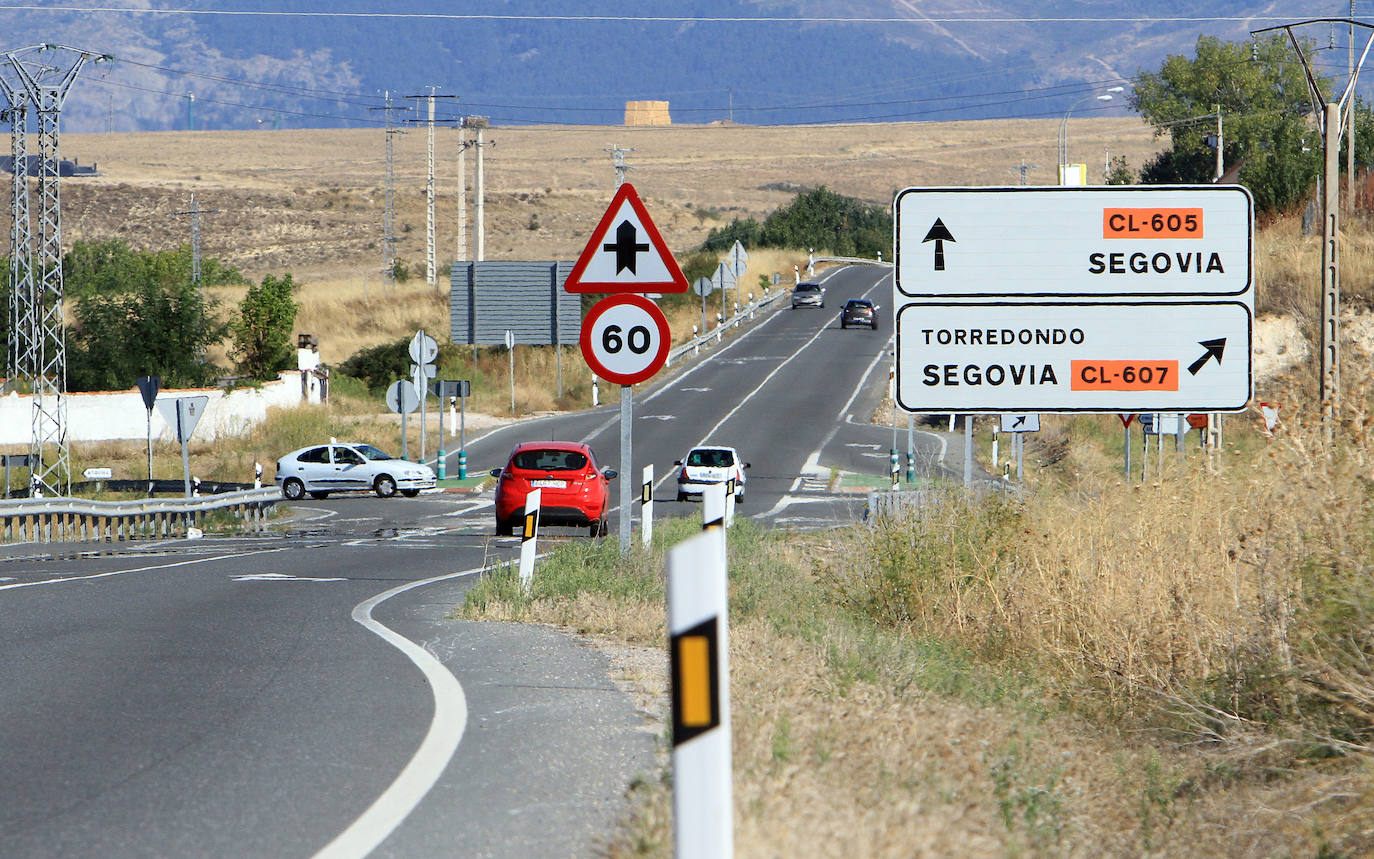 Cruce de la CL-605 y la CL-607 donde Fomento prevé construir una rotonda.